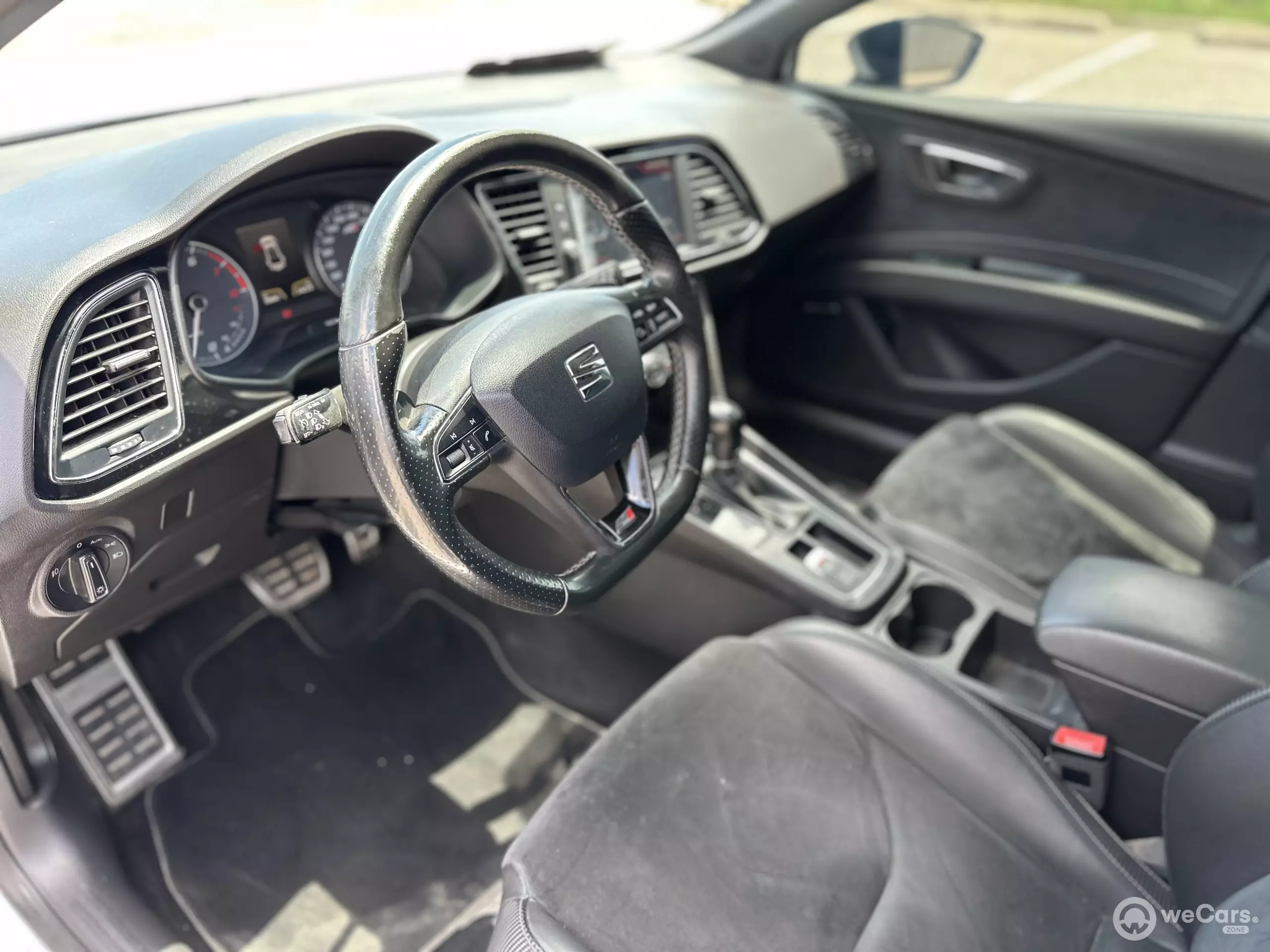 SEAT León