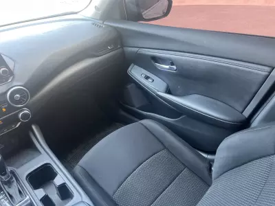 Nissan Sentra 2023