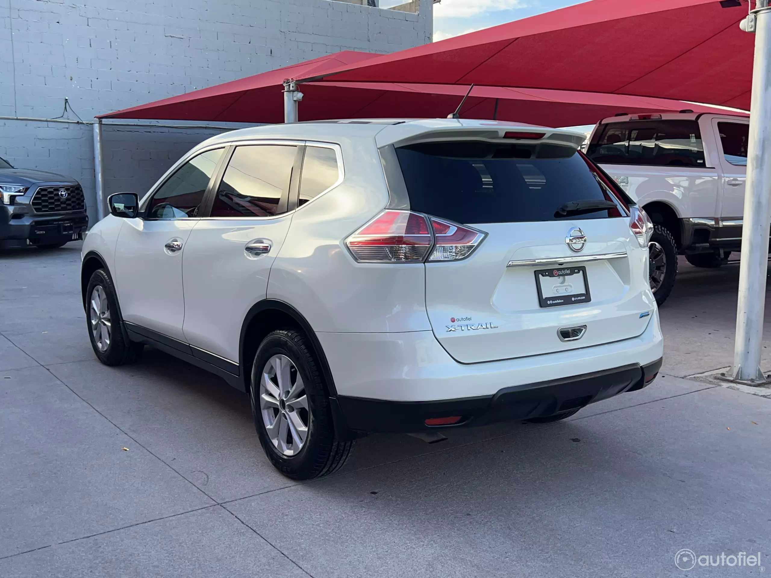 Nissan X-Trail VUD