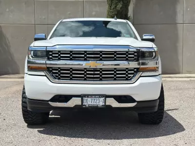 Chevrolet Silverado 2500 y Cheyenne Pick-Up 2017