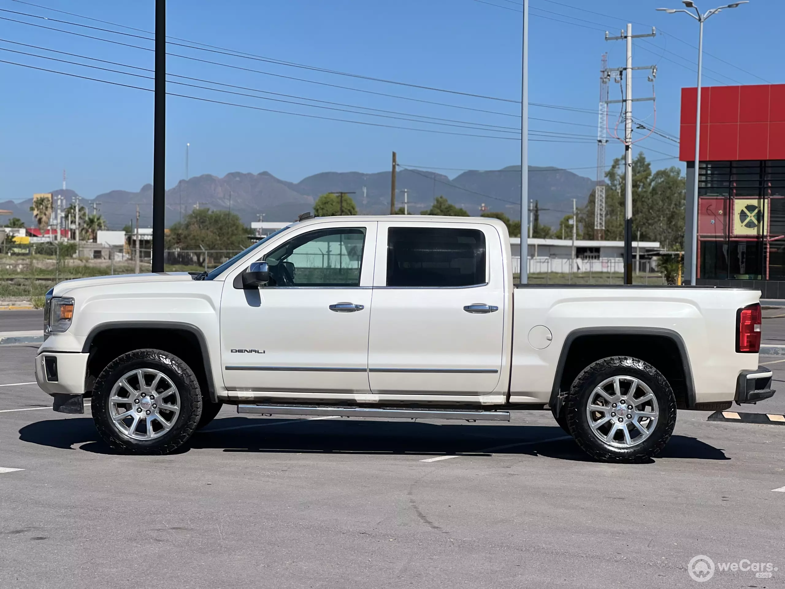 GMC Sierra Pick-Up 4x4