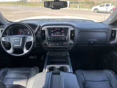 GMC Sierra Pick-Up 4x4 2015