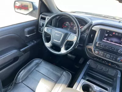 GMC Sierra Pick-Up 4x4 2015