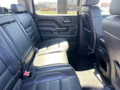 GMC Sierra Pick-Up 4x4 2015