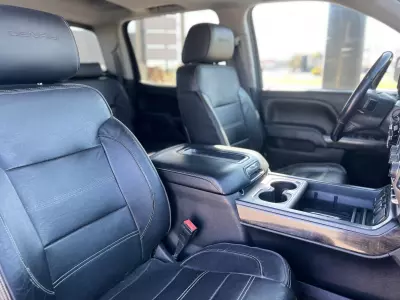 GMC Sierra Pick-Up 4x4 2015