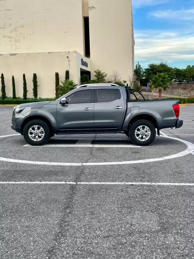 Nissan Frontier y NP 300 Frontier Pick-Up 2021