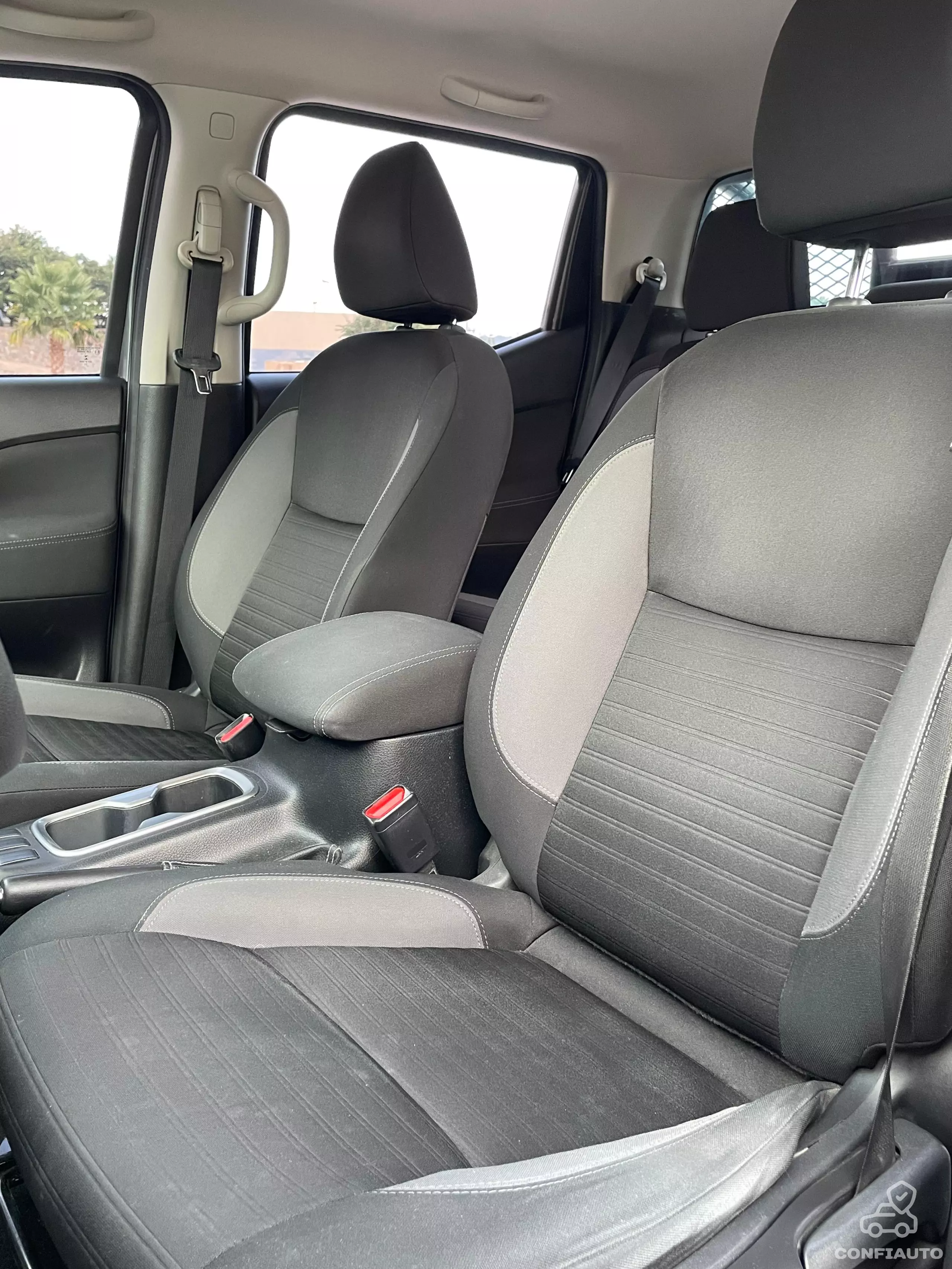 Nissan Frontier y NP 300 Frontier Pick-Up