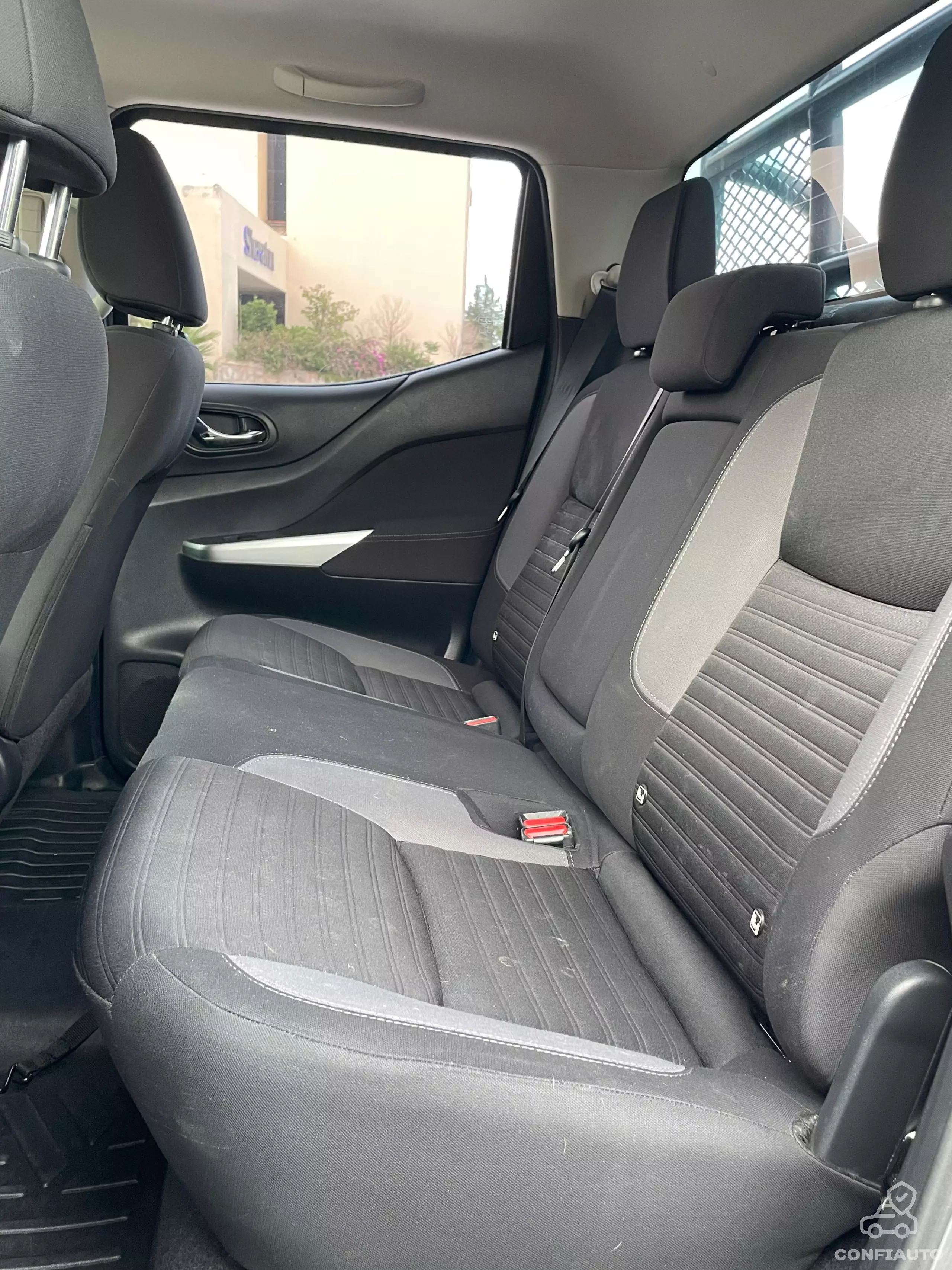 Nissan Frontier y NP 300 Frontier Pick-Up
