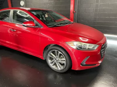 Hyundai Elantra 2017