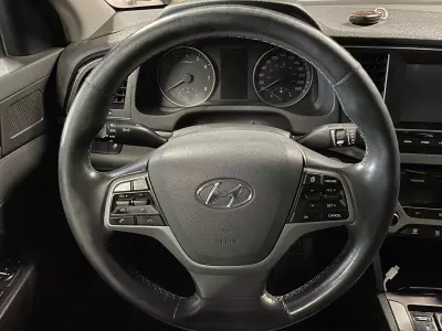 Hyundai Elantra 2017