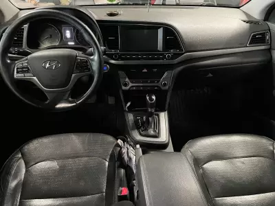 Hyundai Elantra 2017