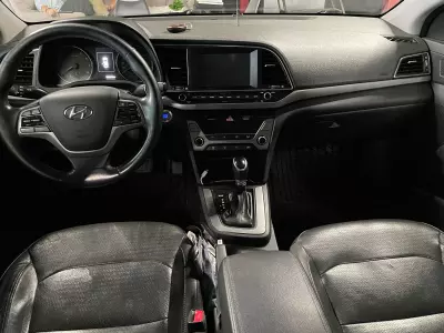 Hyundai Elantra 2017
