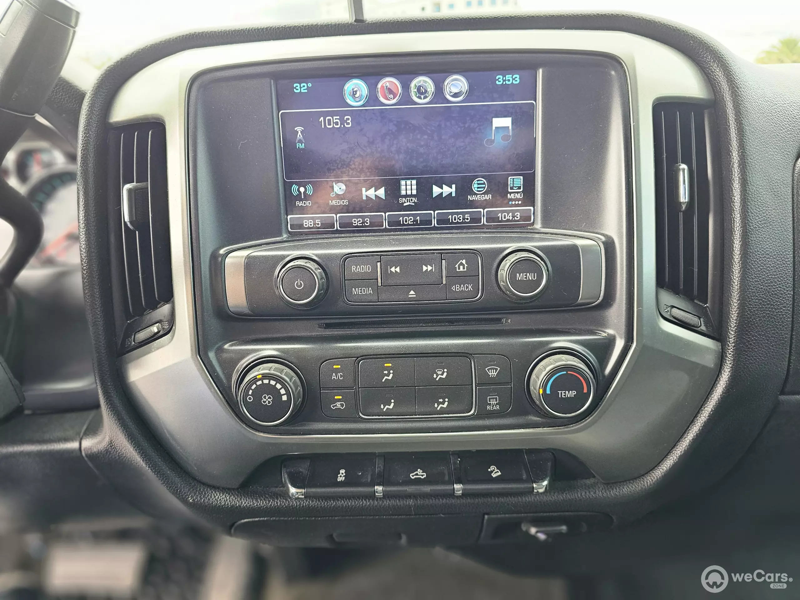 Chevrolet Silverado 2500 y Cheyenne Pick-Up