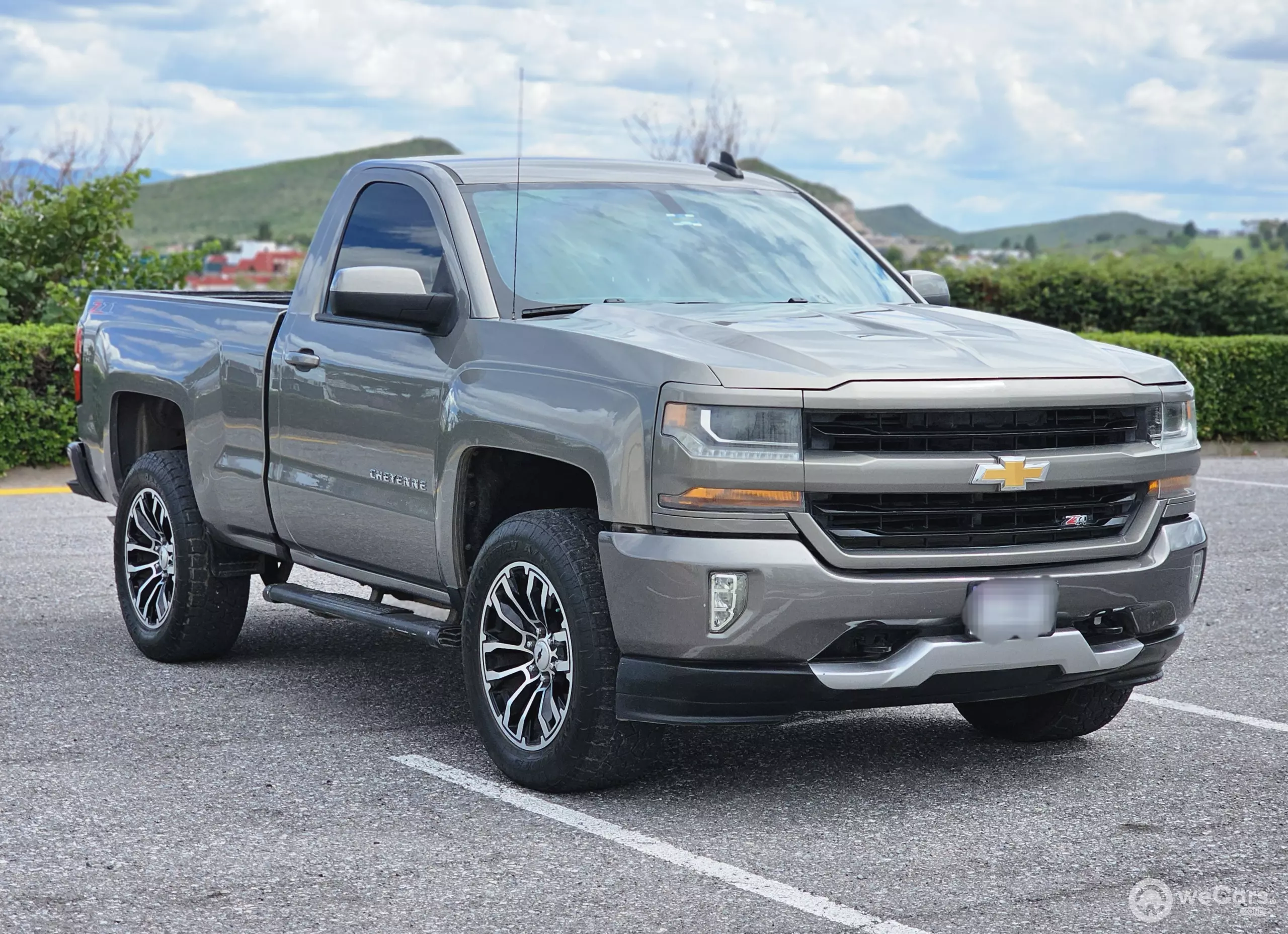 Chevrolet Silverado 2500 y Cheyenne Pick-Up