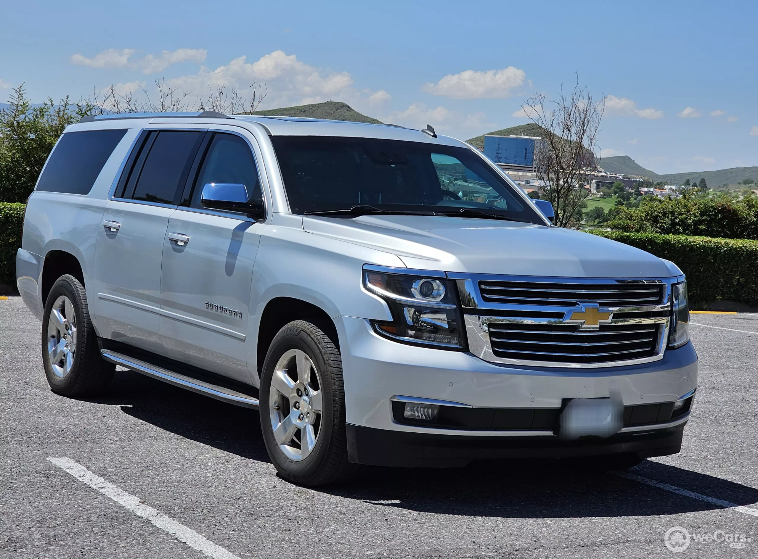 Chevrolet Suburban VUD 2017