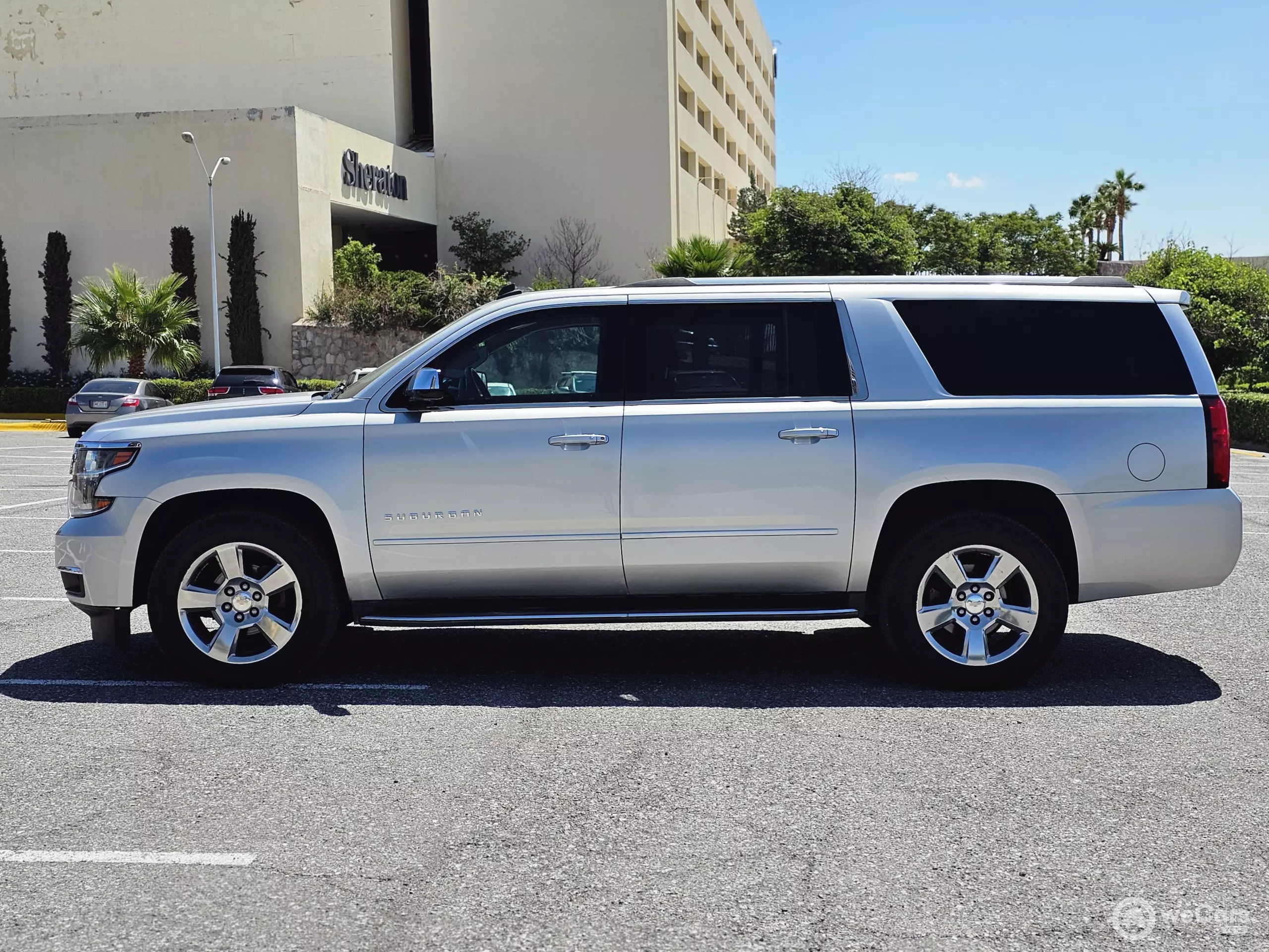 Chevrolet Suburban VUD