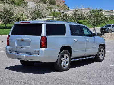 Chevrolet Suburban VUD 2017
