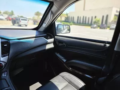 Chevrolet Suburban VUD 2017