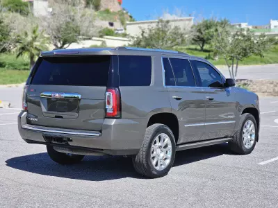 GMC Yukon VUD 2015