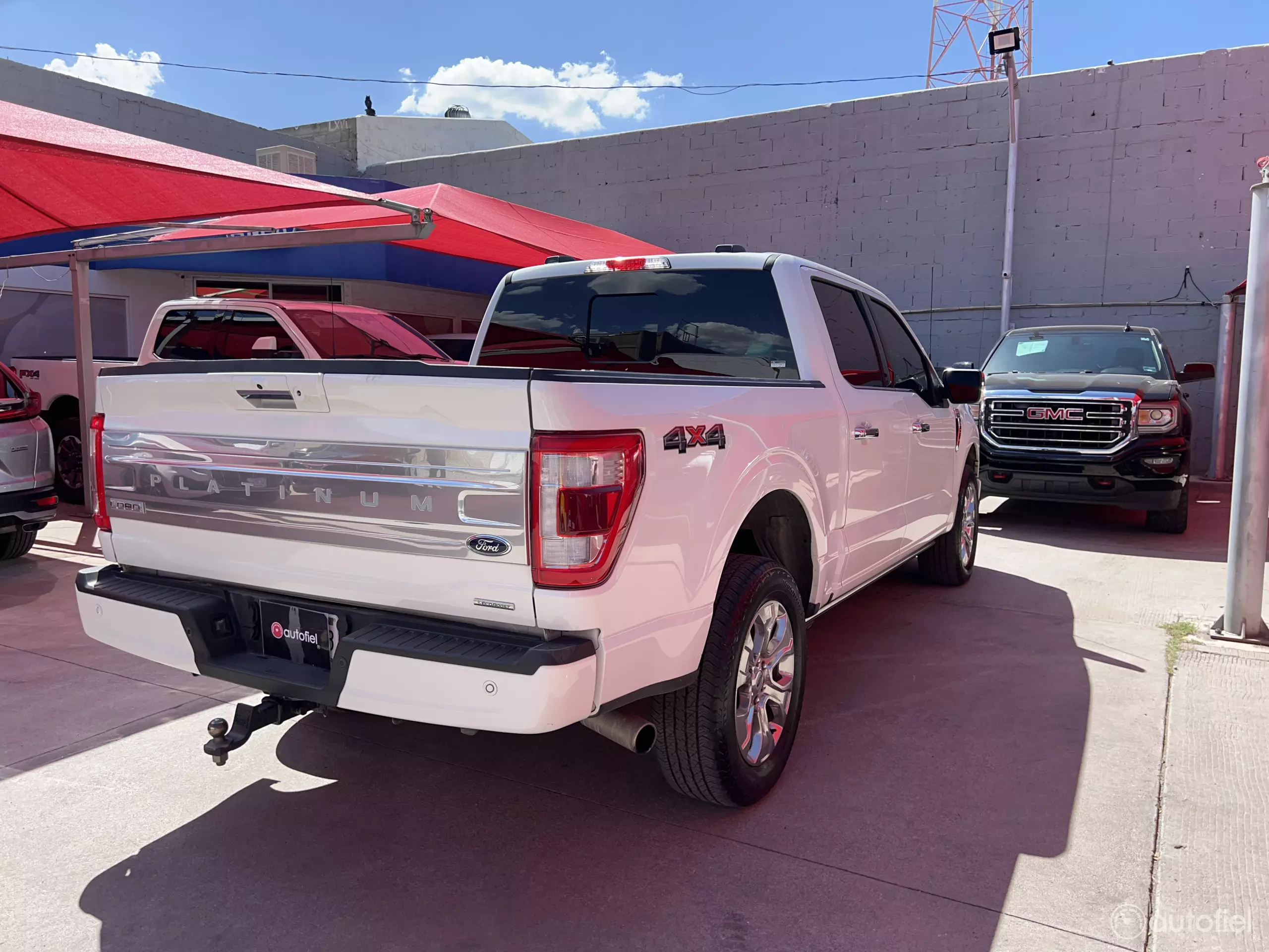 Ford Lobo Pick-Up