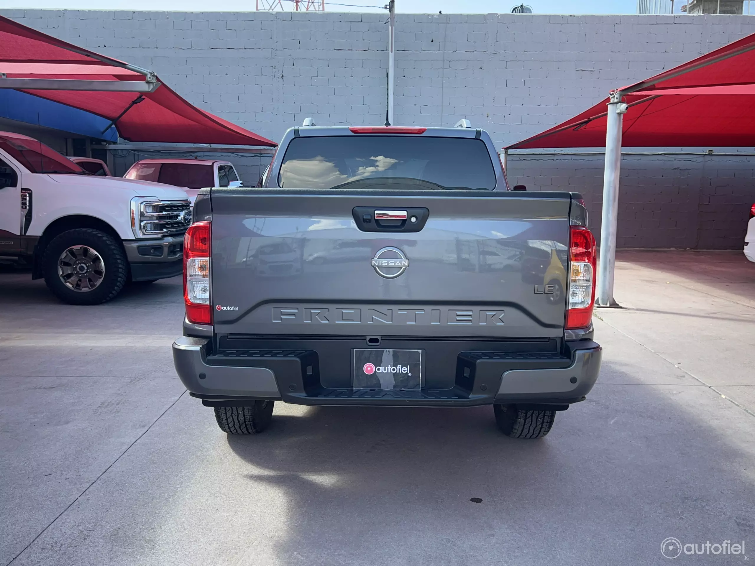 Nissan Frontier Pick-Up