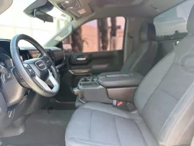 GMC Sierra Pick-Up 4x4 2023