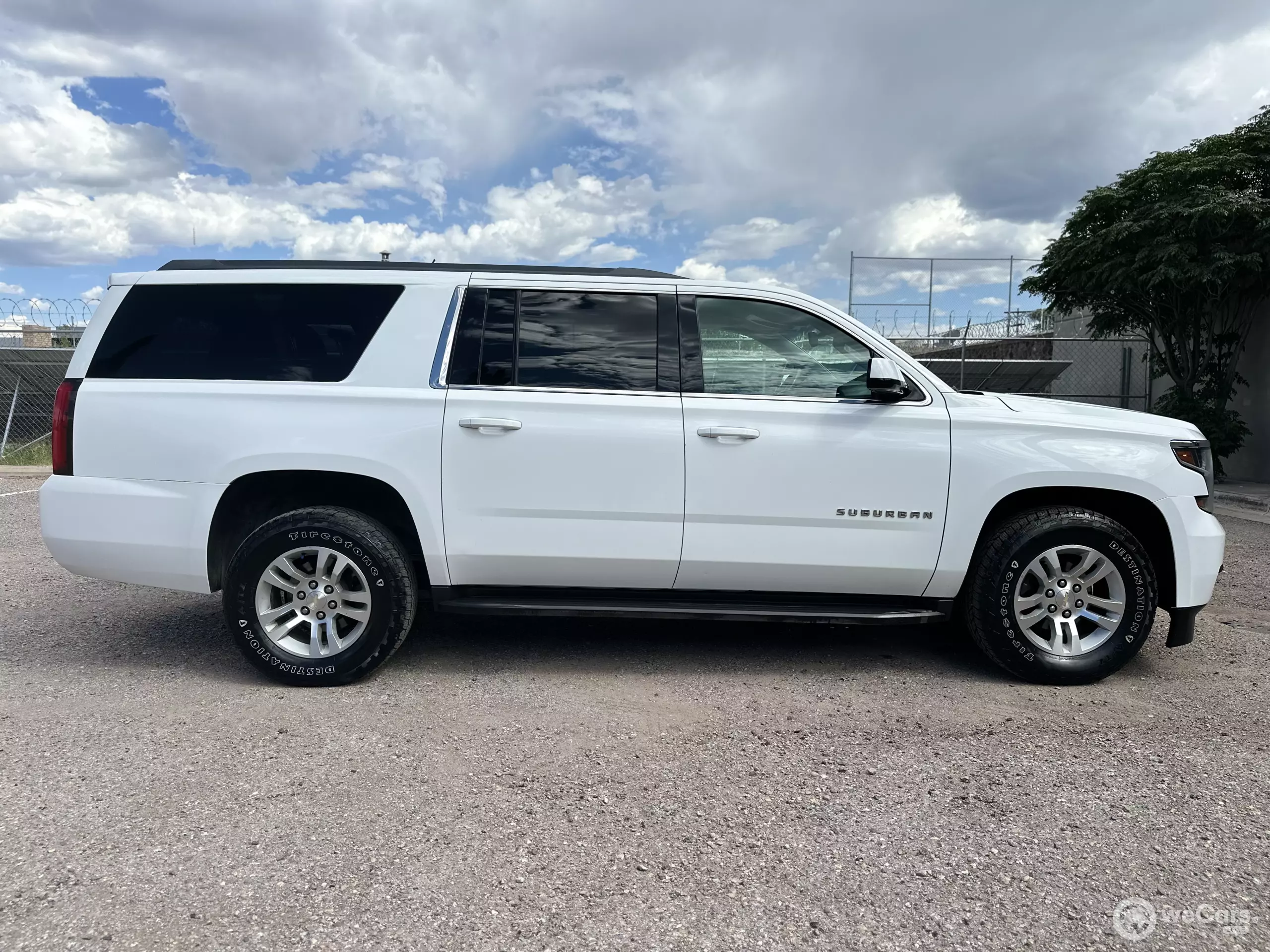 Chevrolet Suburban VUD