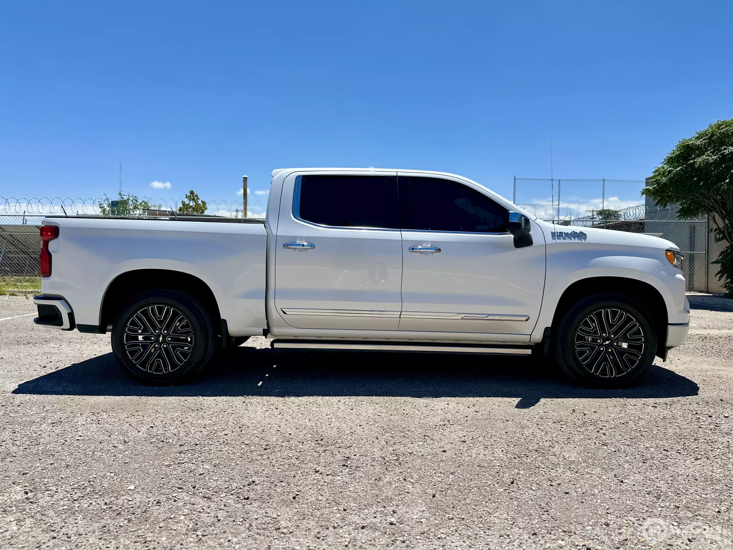 Chevrolet Cheyenne Pick-Up