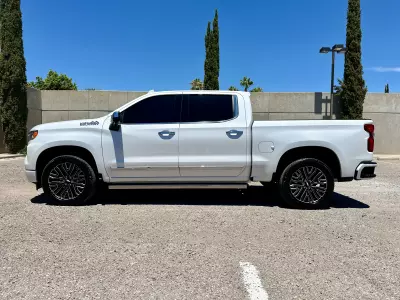 Chevrolet Cheyenne Pick-Up 2023