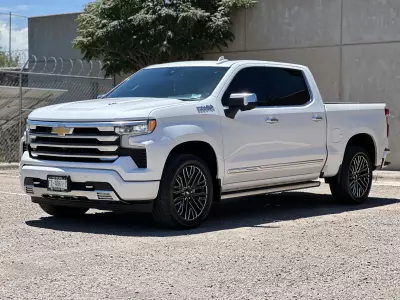 Chevrolet Cheyenne Pick-Up 2023