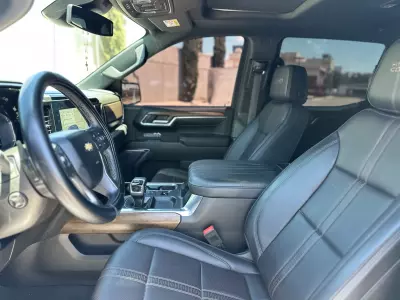 Chevrolet Cheyenne Pick-Up 2023