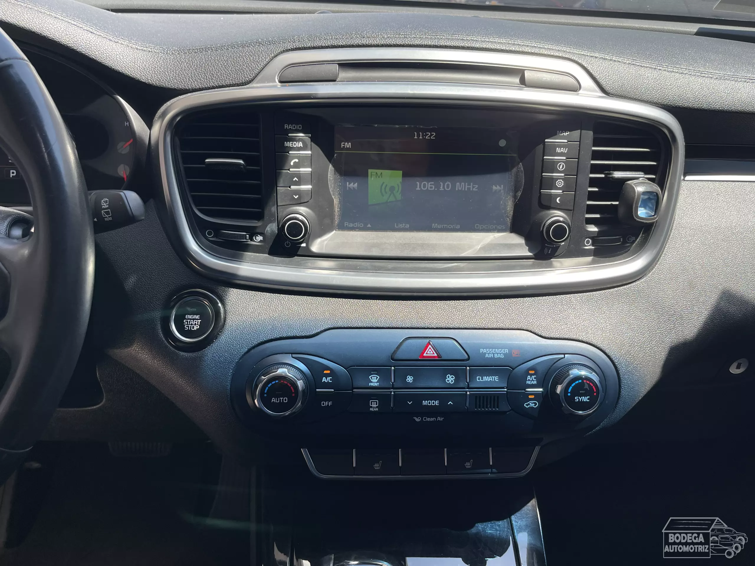 Kia Sorento VUD