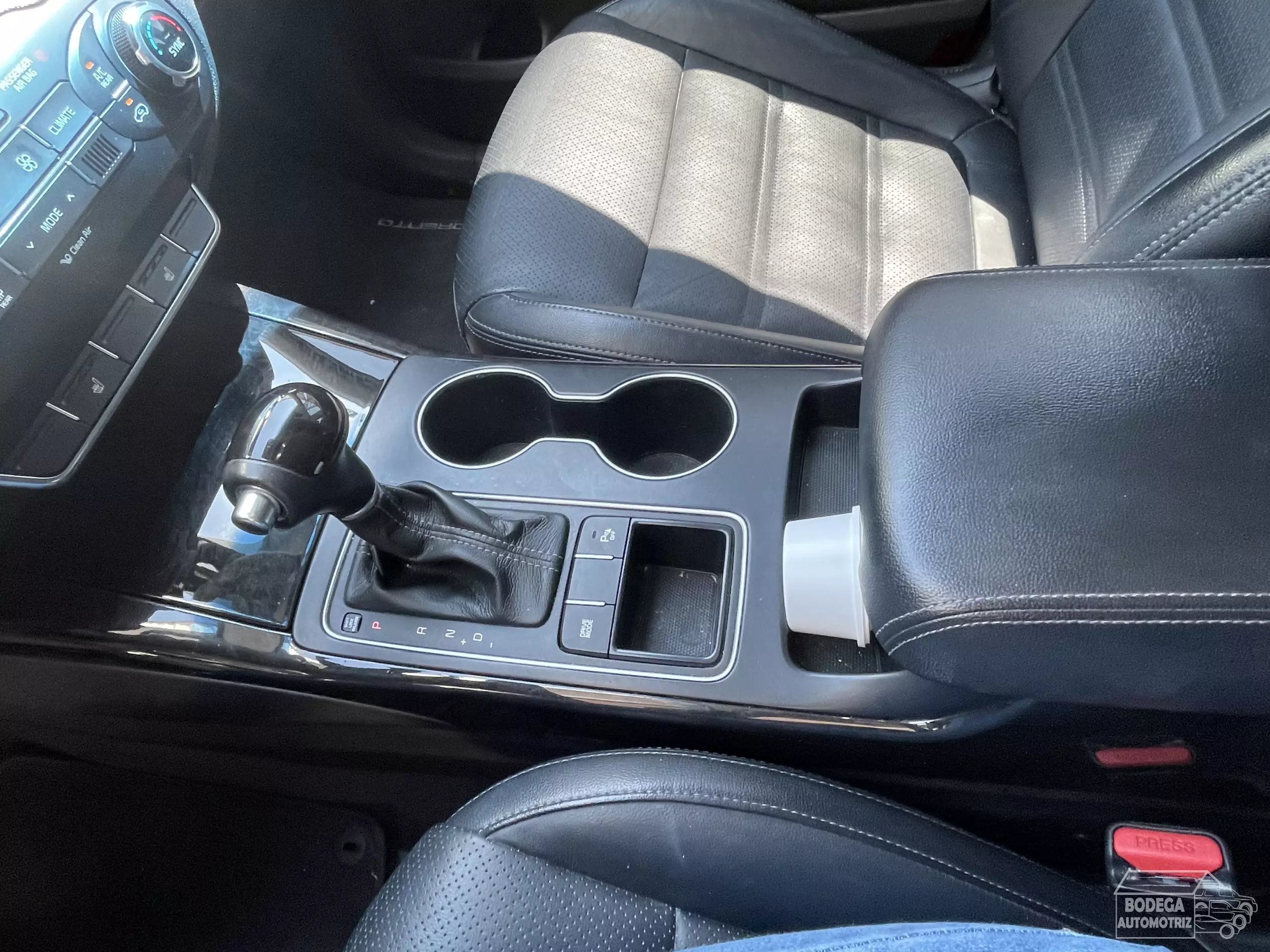 Kia Sorento VUD
