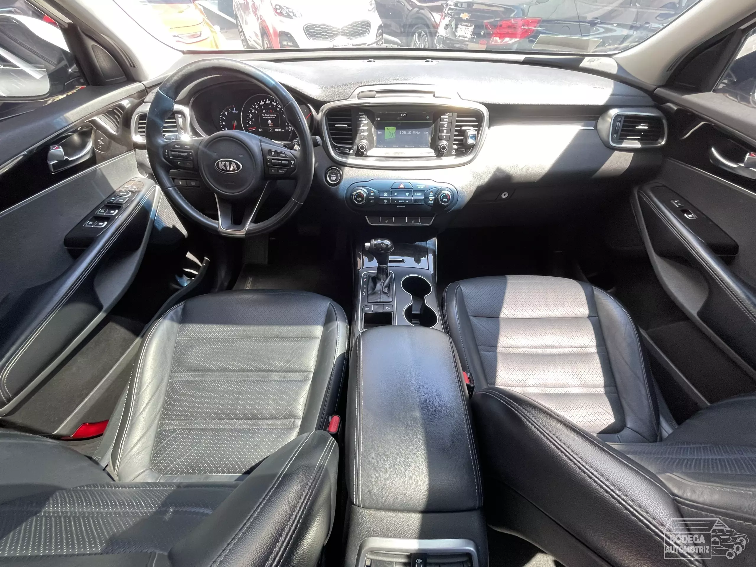 Kia Sorento VUD