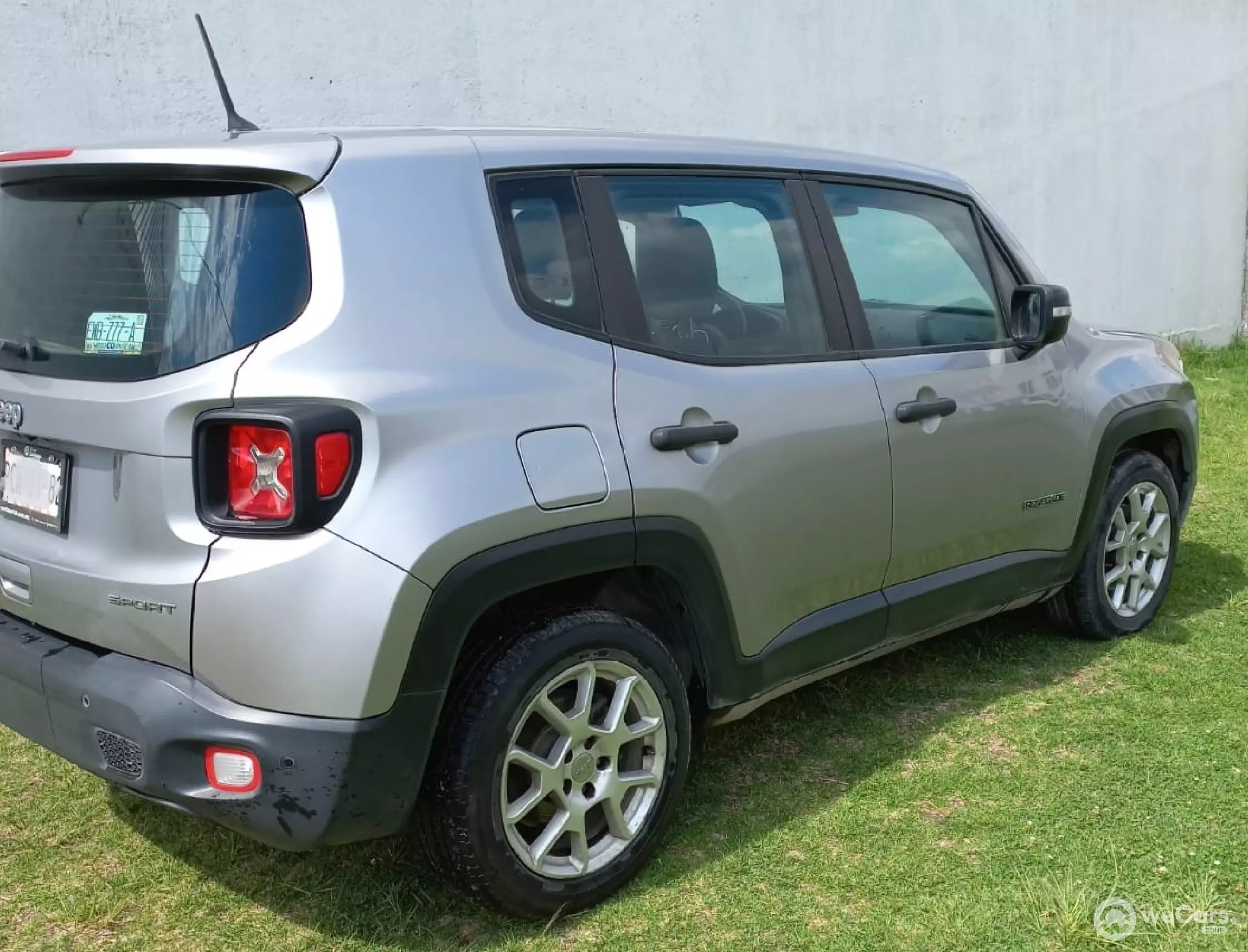 Jeep Renegade VUD