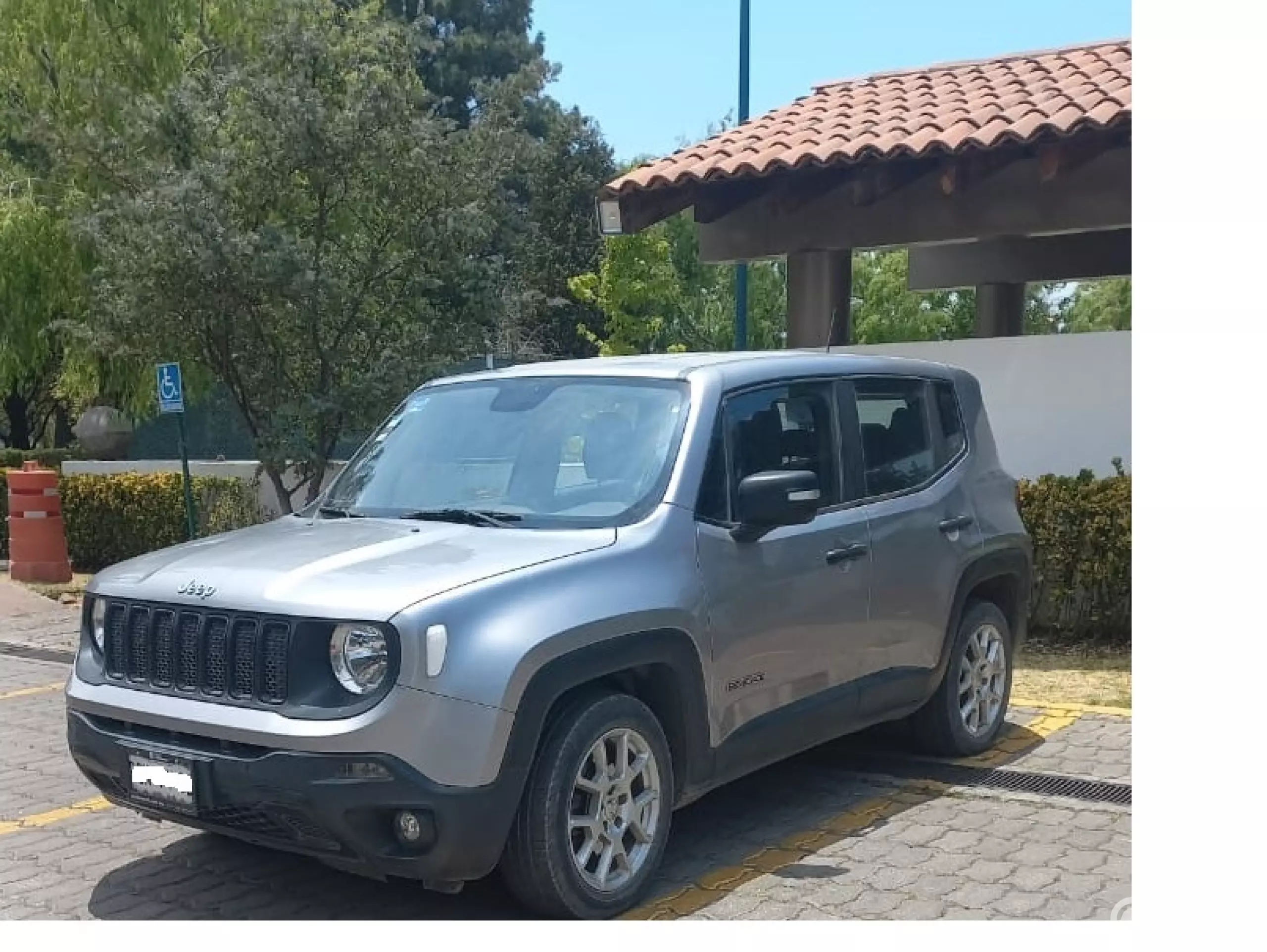 Jeep Renegade VUD