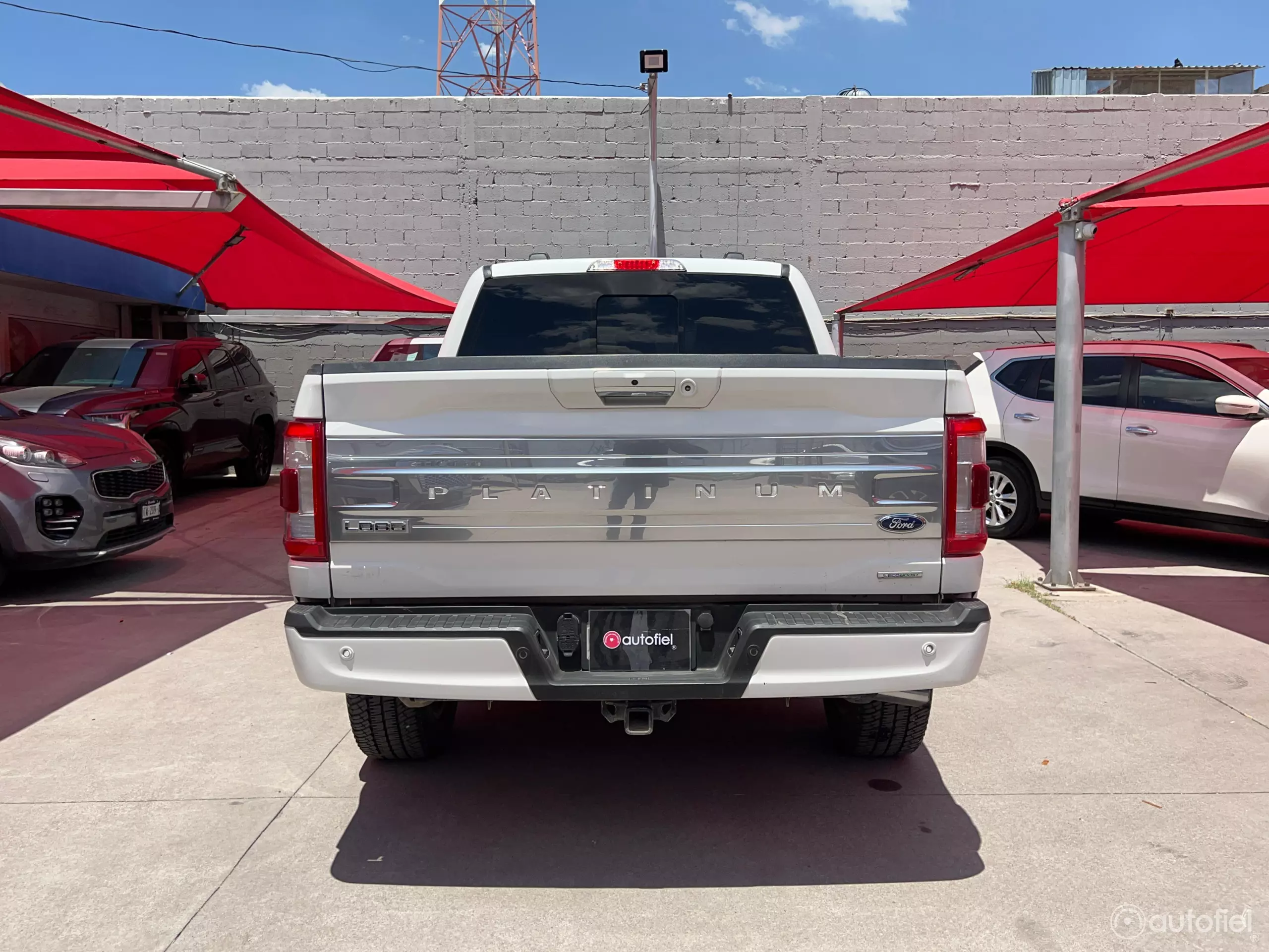 Ford Lobo Pick-Up
