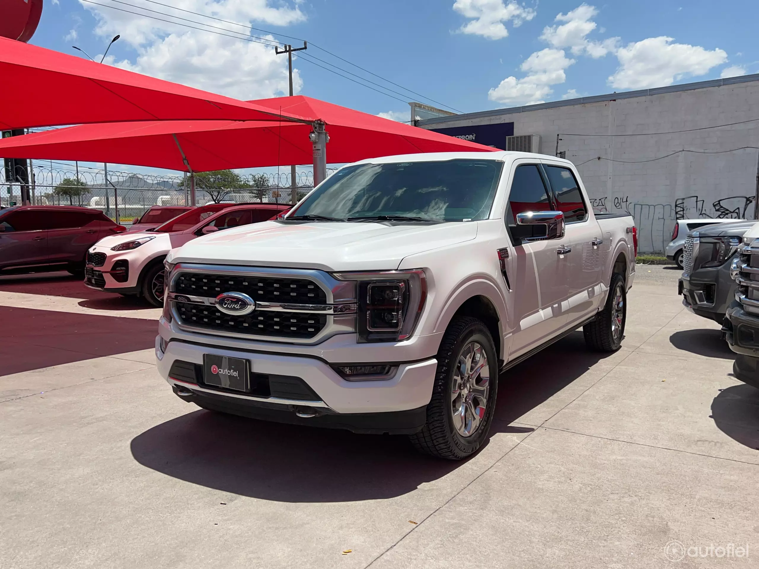 Ford Lobo Pick-Up