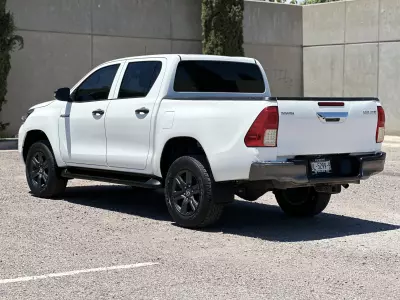 Toyota Hilux Pick-Up 2023