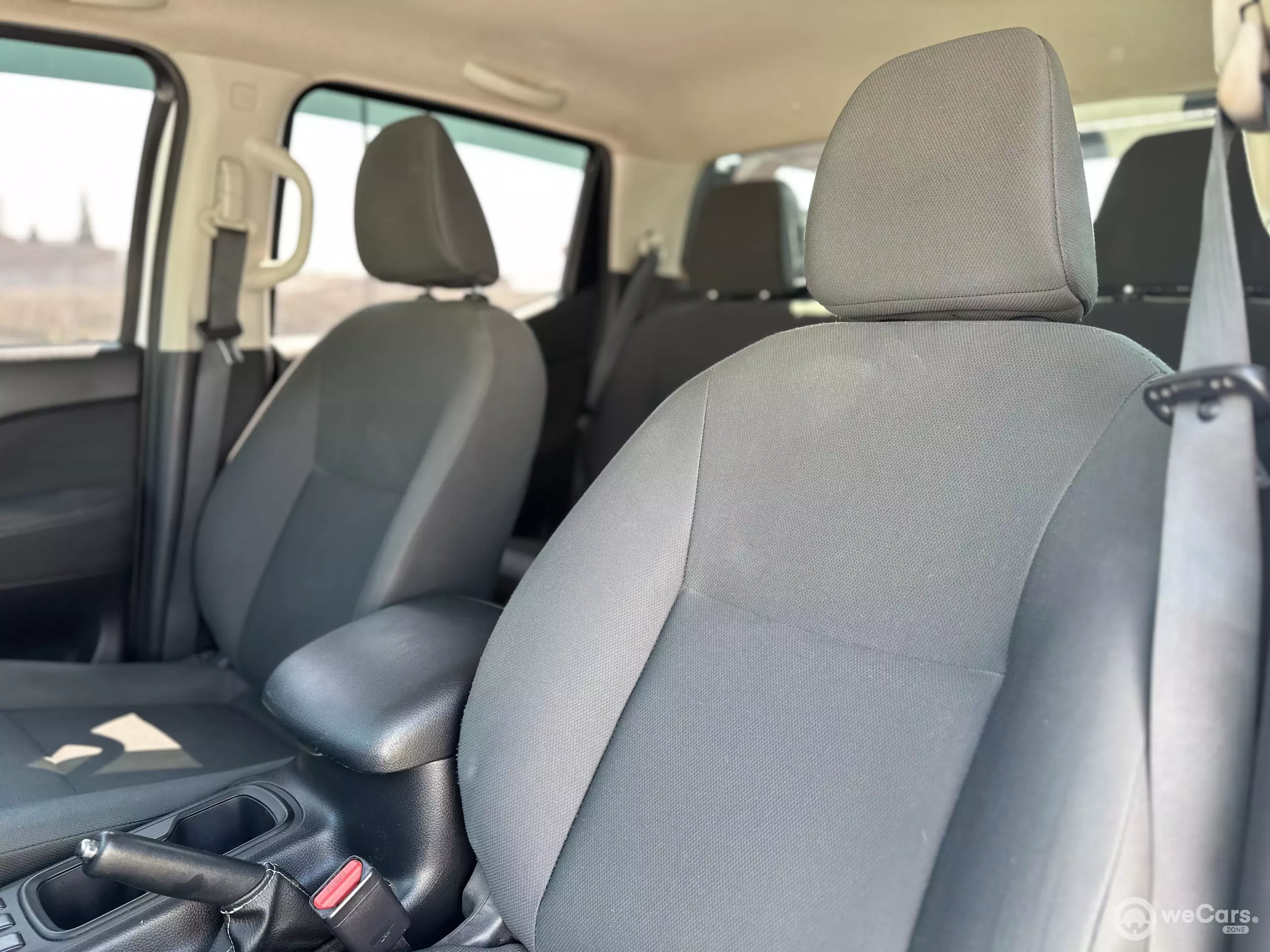 Nissan Frontier Pick-Up