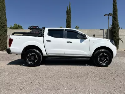 Nissan Frontier Pick-Up 2023