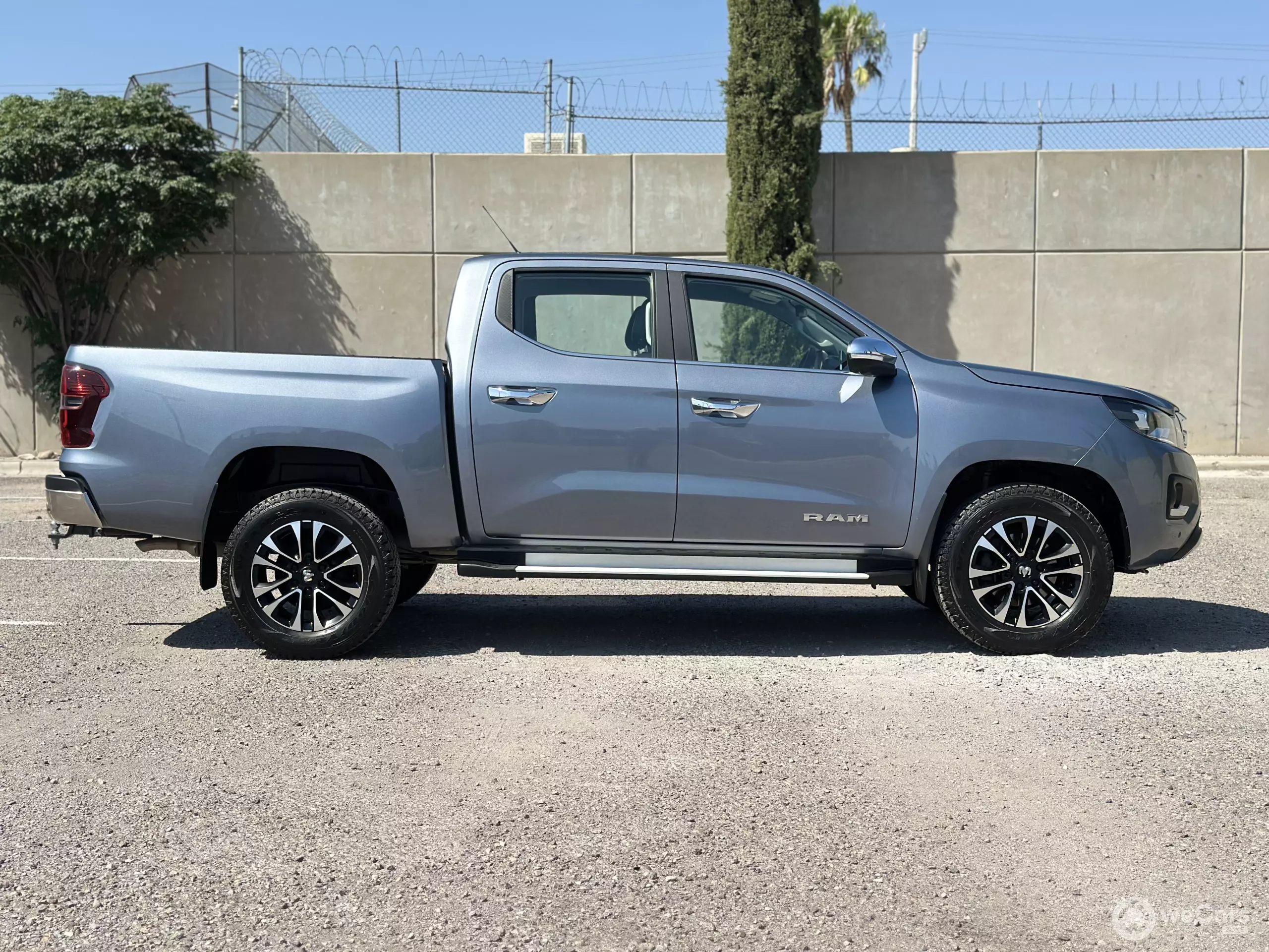 Dodge Ram 1200 Pick-Up
