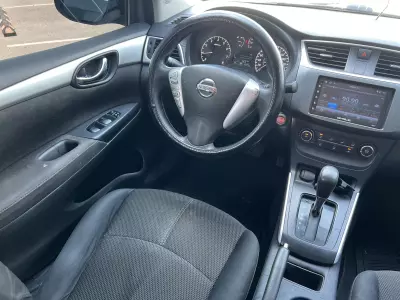 Nissan Sentra 2017