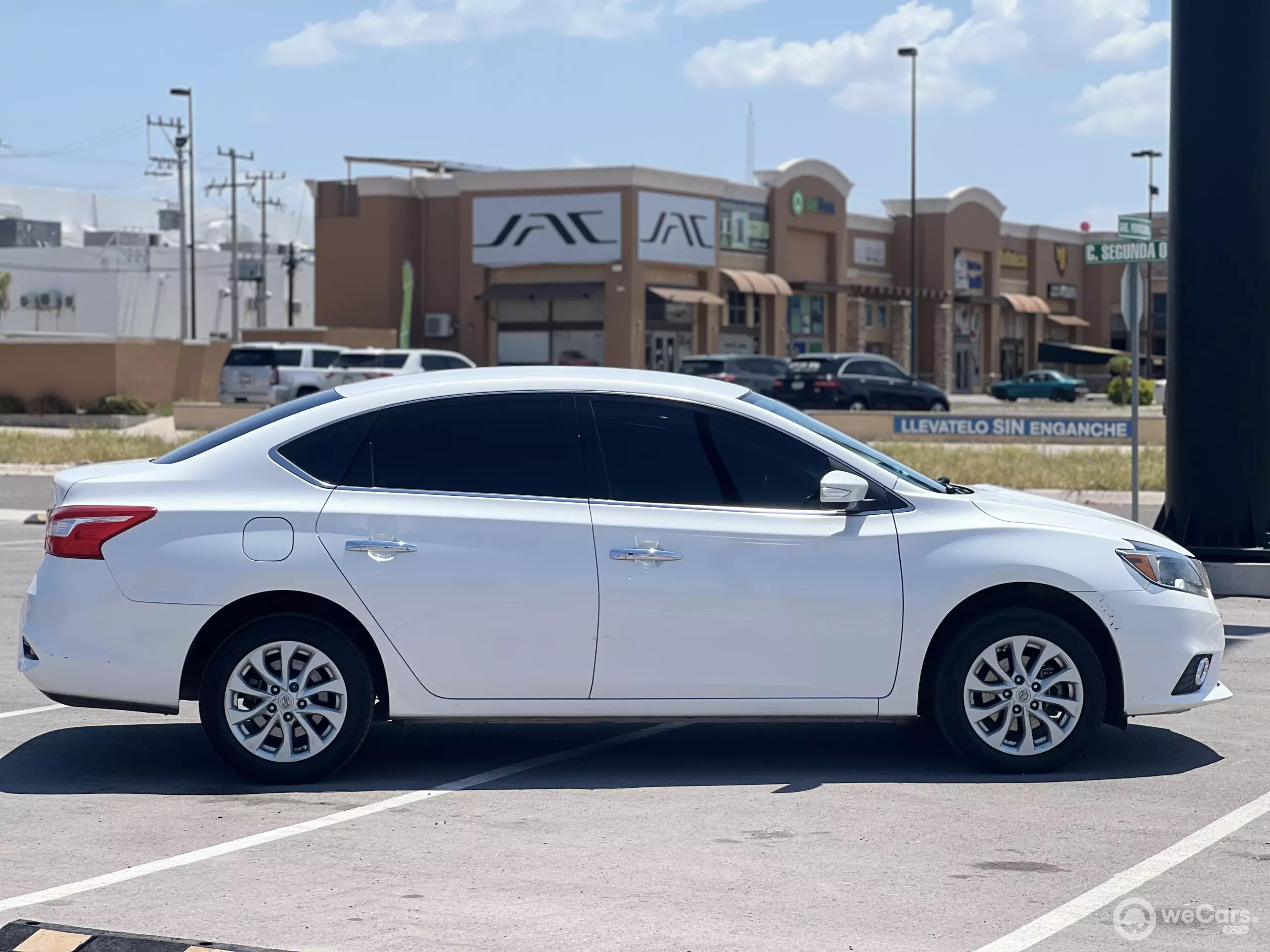 Nissan Sentra