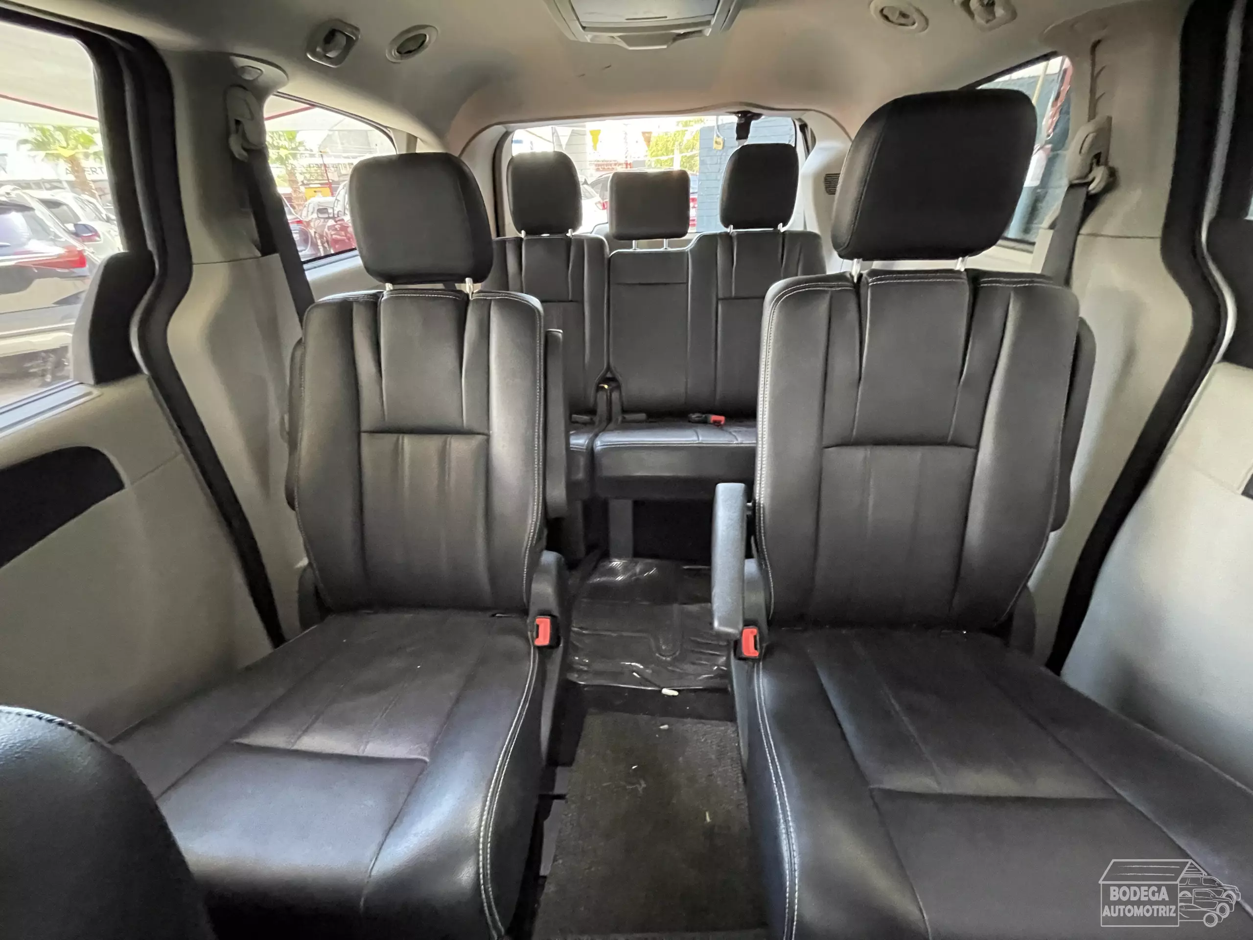 Dodge Grand Caravan Minivan