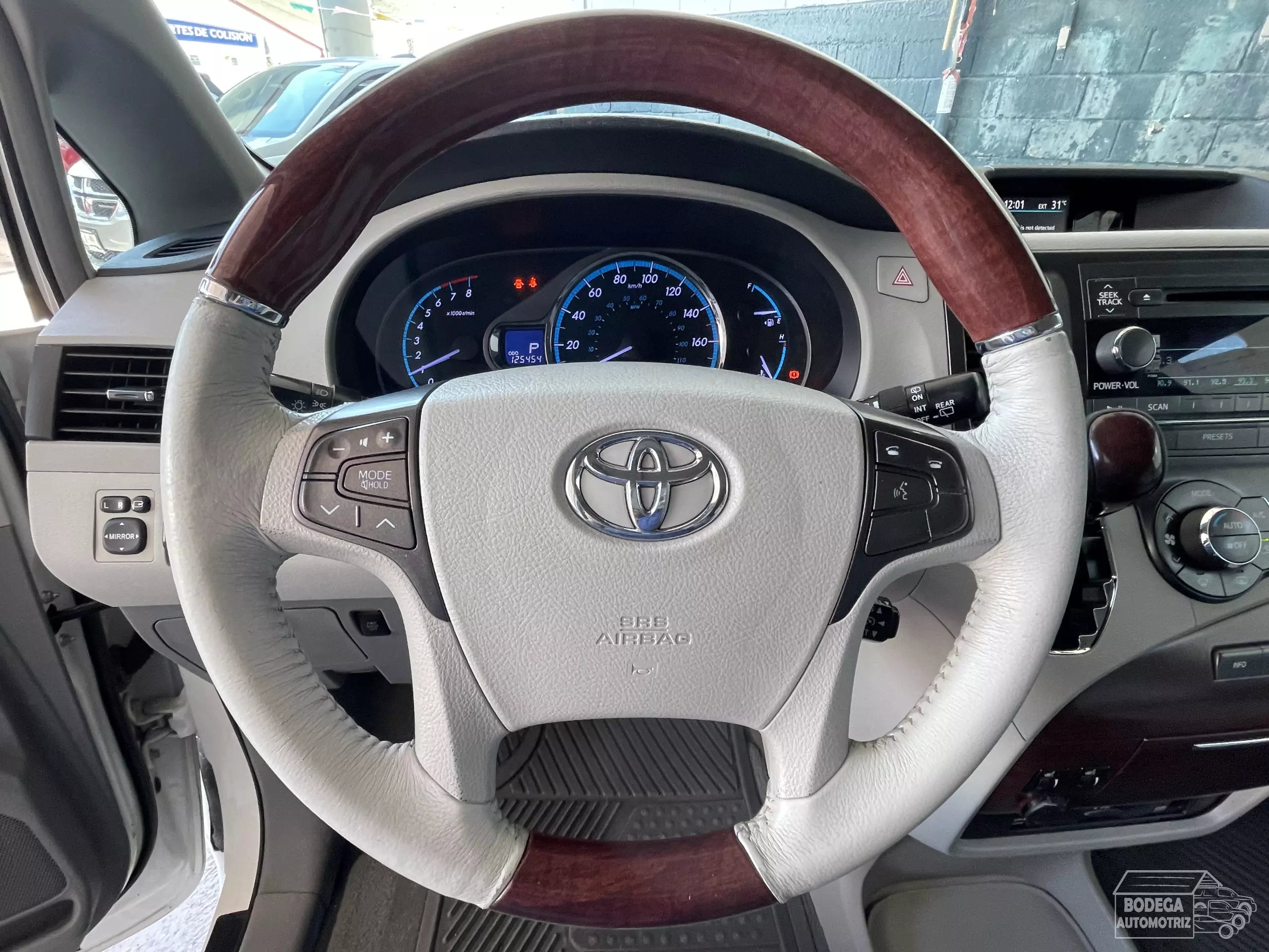 Toyota Sienna Minivan
