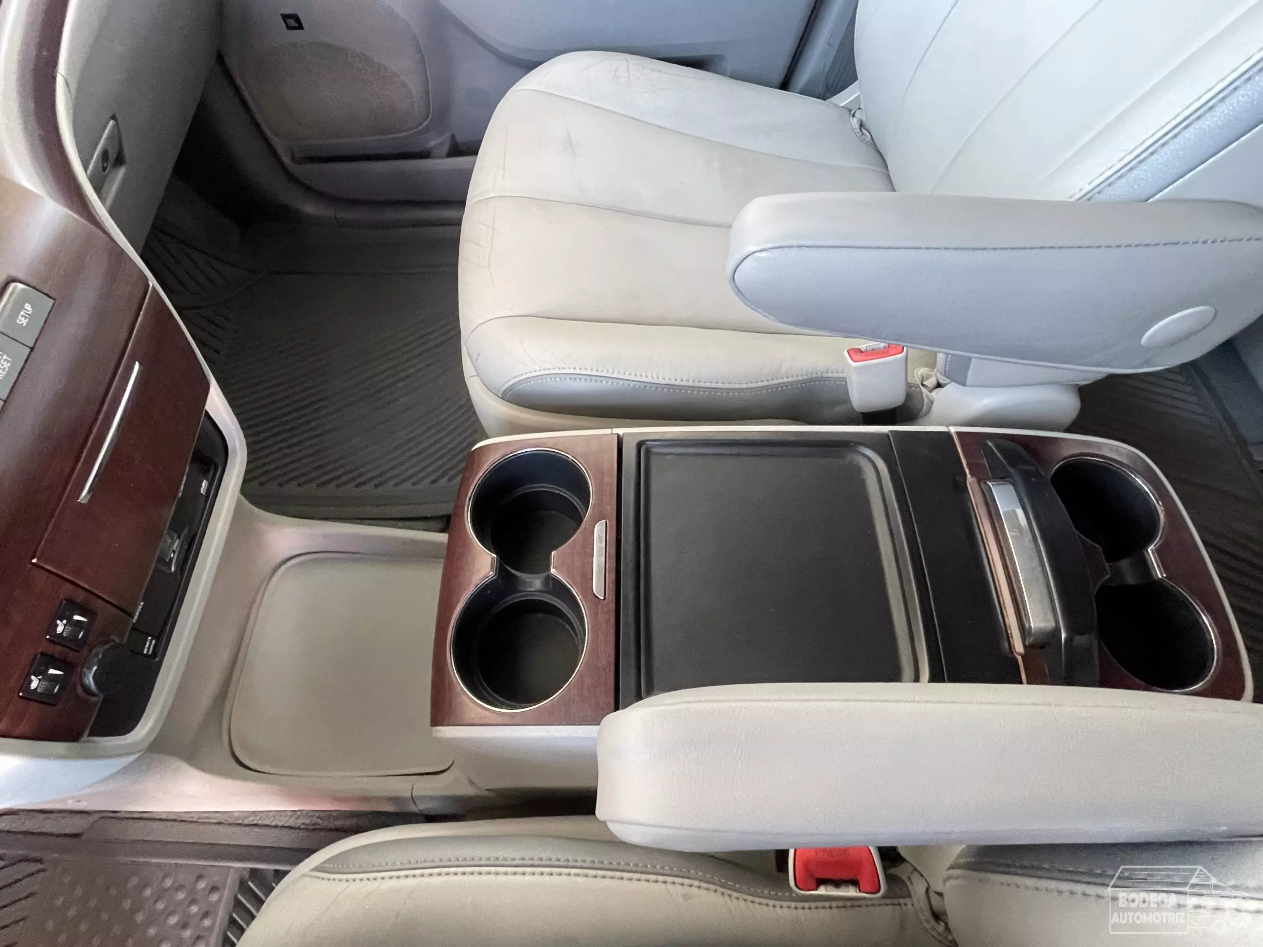 Toyota Sienna Minivan