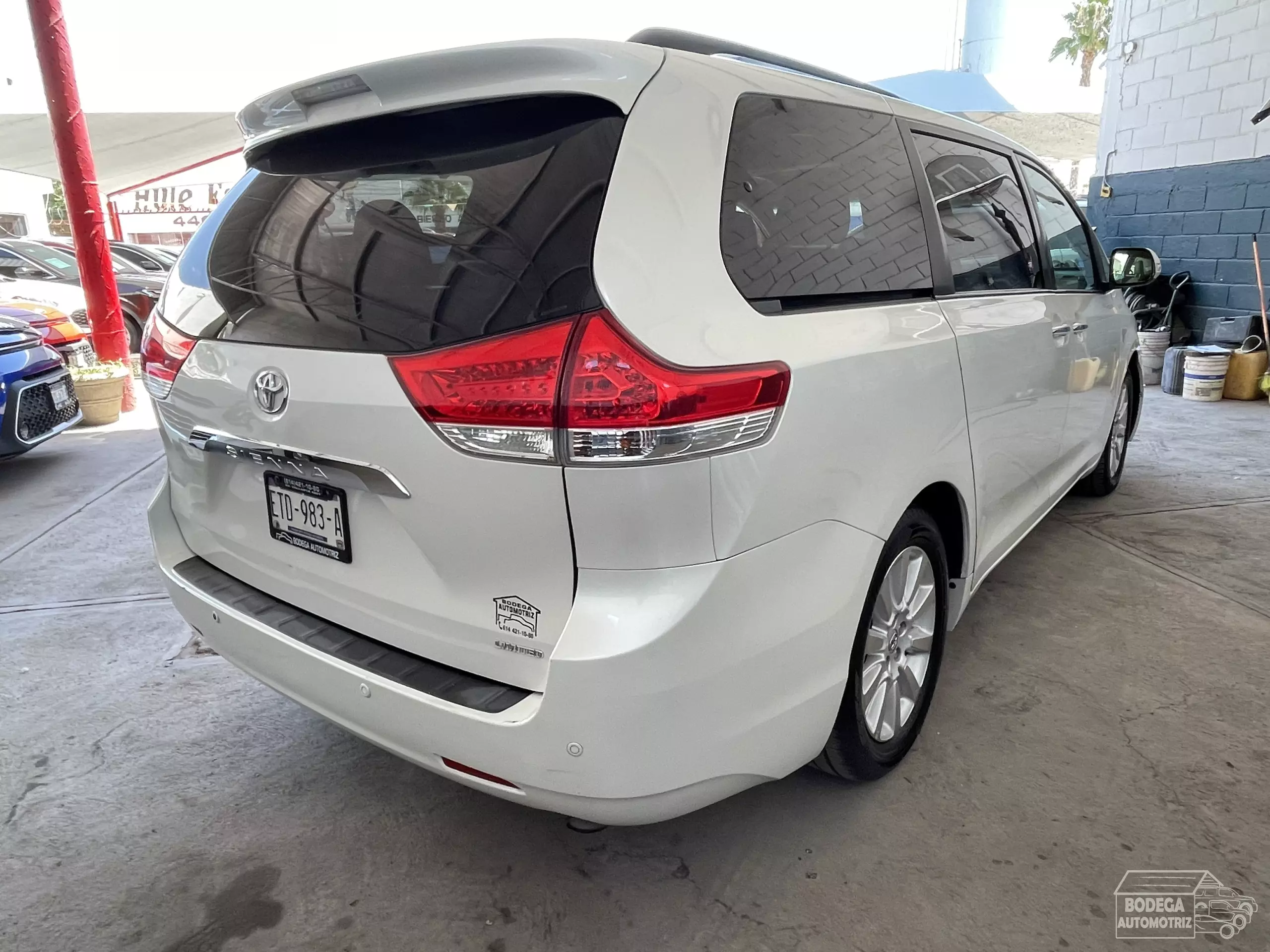 Toyota Sienna Minivan
