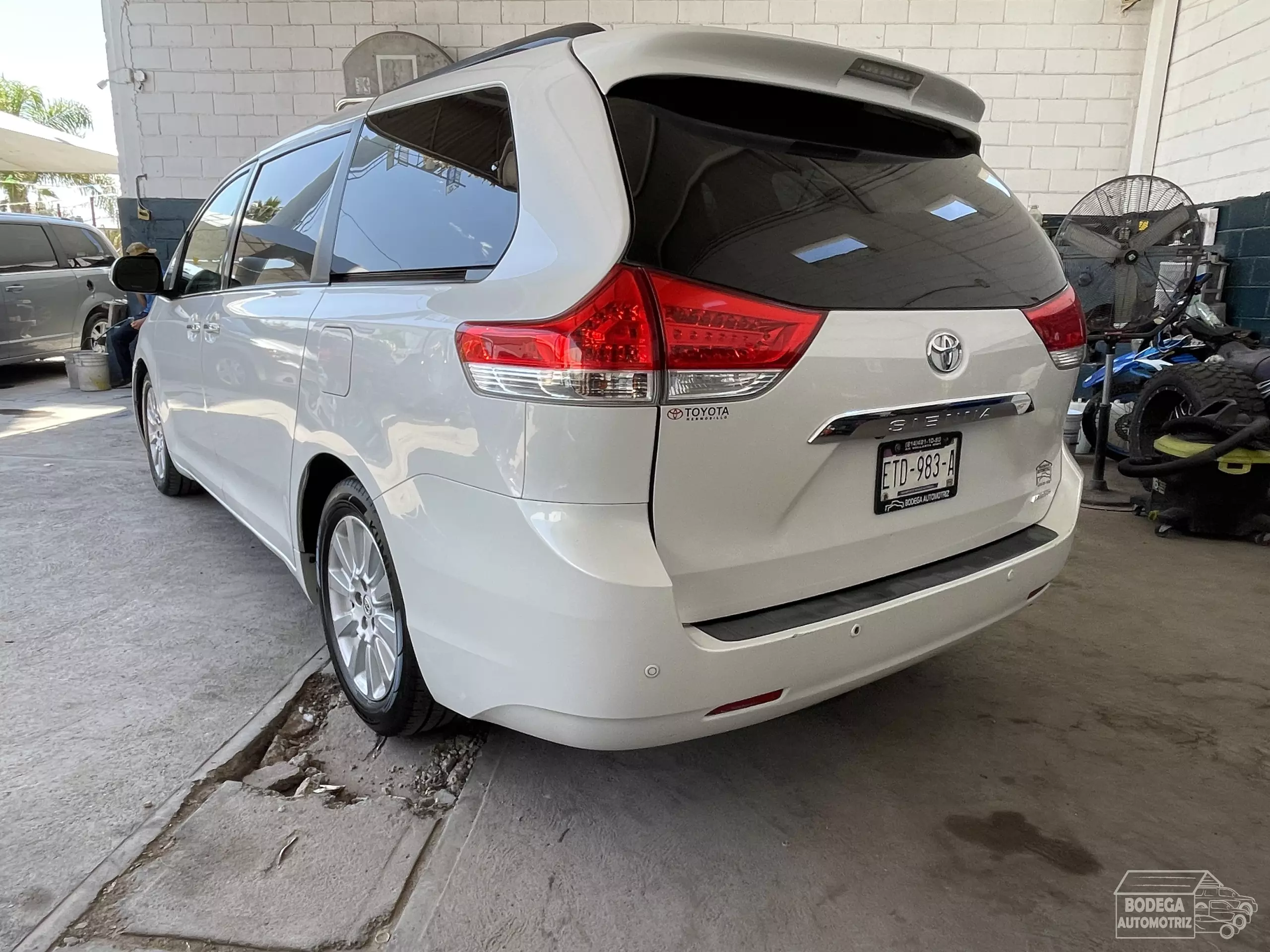Toyota Sienna Minivan