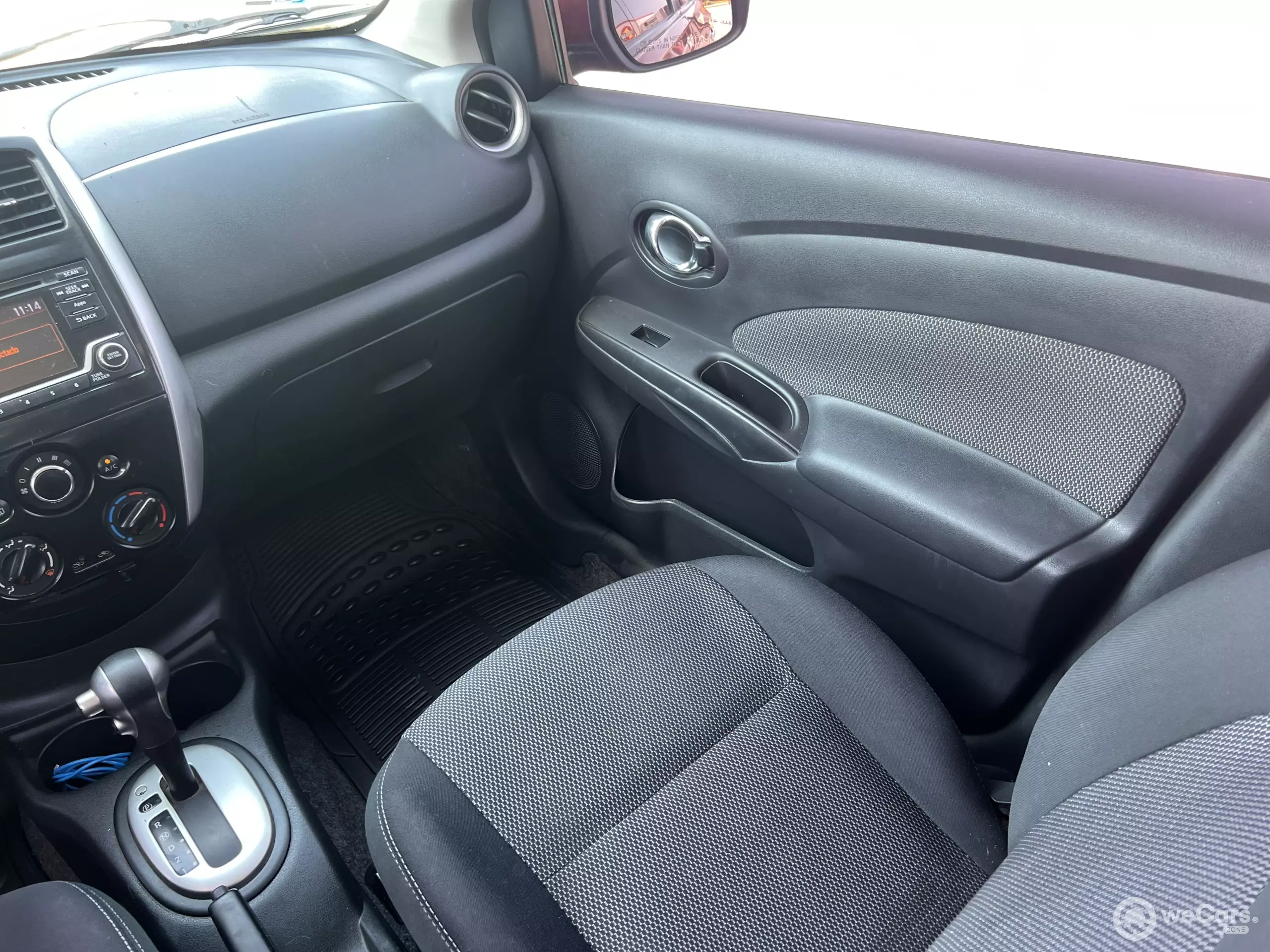 Nissan Versa